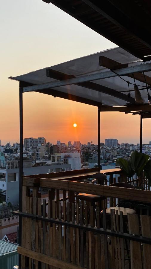 The Gk House Hostel, Ecolliving, Central City, Natural Wooden, Chill View Rooftop, Restaurant And Cocktail Bar Ho Chi Minh-staden Exteriör bild