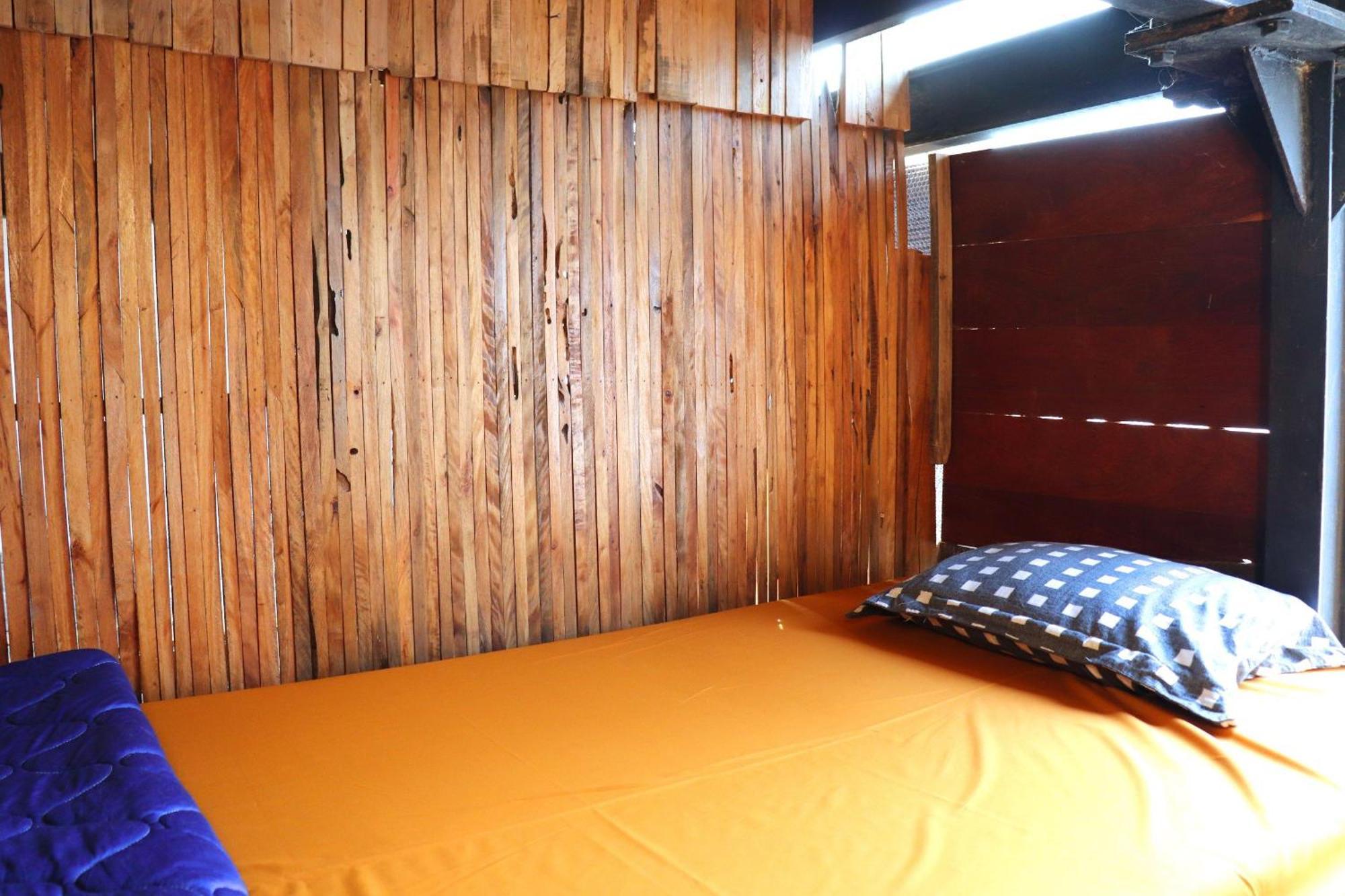 The Gk House Hostel, Ecolliving, Central City, Natural Wooden, Chill View Rooftop, Restaurant And Cocktail Bar Ho Chi Minh-staden Exteriör bild