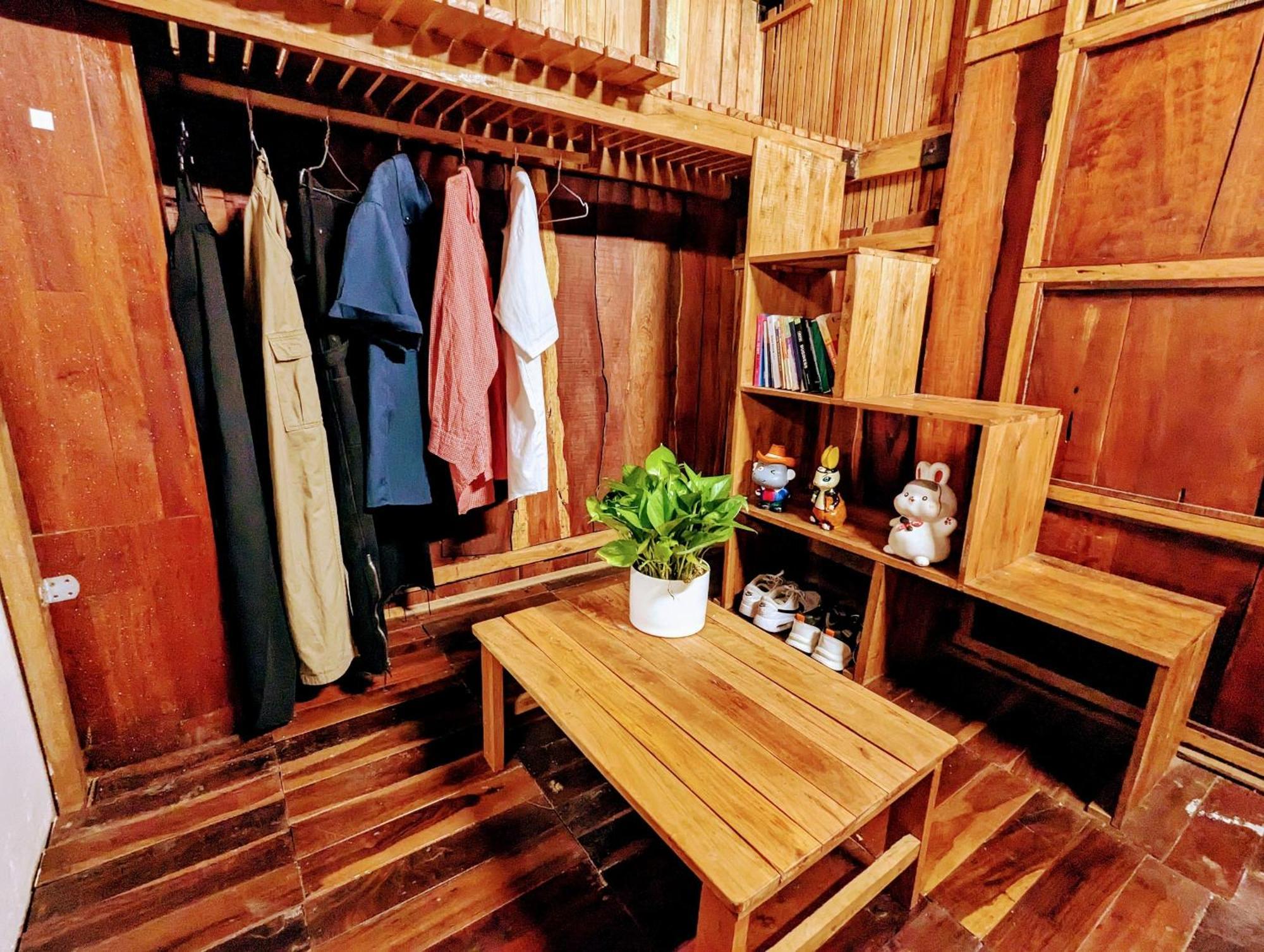 The Gk House Hostel, Ecolliving, Central City, Natural Wooden, Chill View Rooftop, Restaurant And Cocktail Bar Ho Chi Minh-staden Exteriör bild
