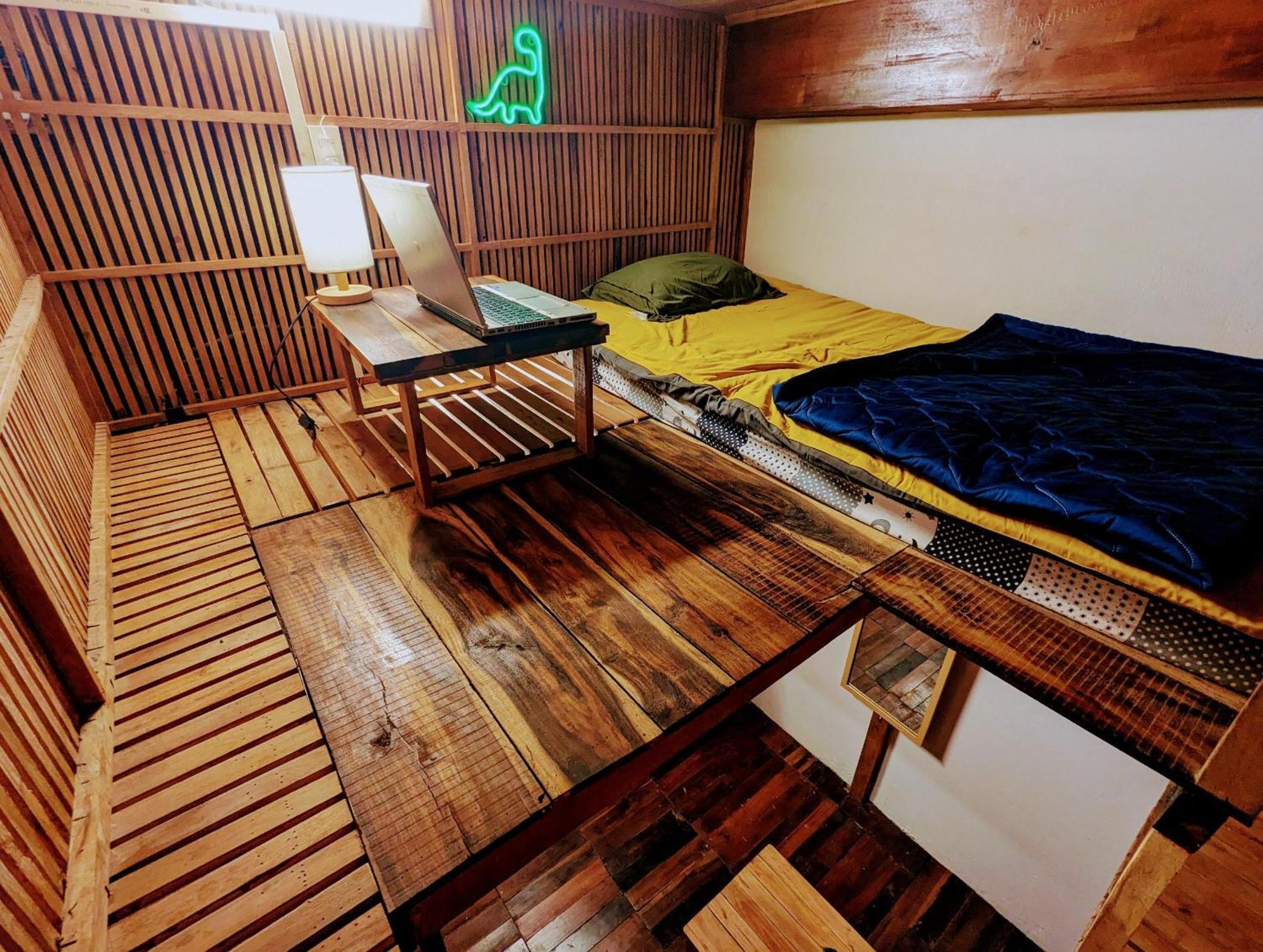 The Gk House Hostel, Ecolliving, Central City, Natural Wooden, Chill View Rooftop, Restaurant And Cocktail Bar Ho Chi Minh-staden Exteriör bild
